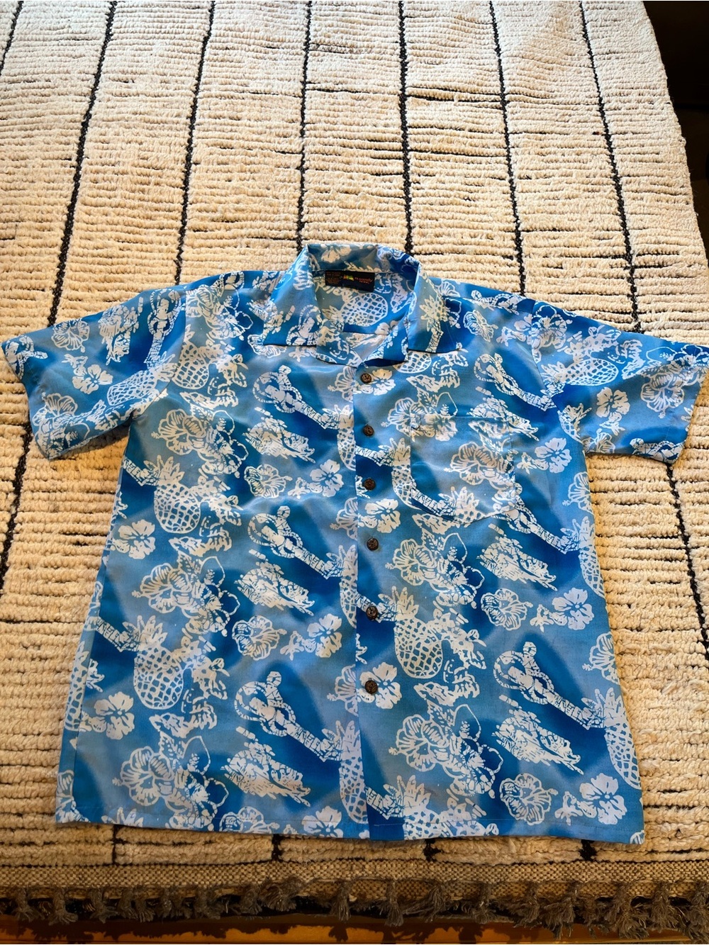 Men's Vintage Blue Tropical/ Hawaiian Shirt - Roundy Bay Short-Sleeve Shirt